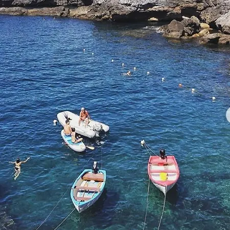 La Grotta Del Polpo Tellaro