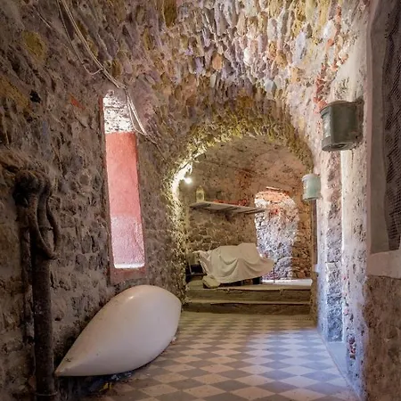 La Grotta Del Polpo Tellaro